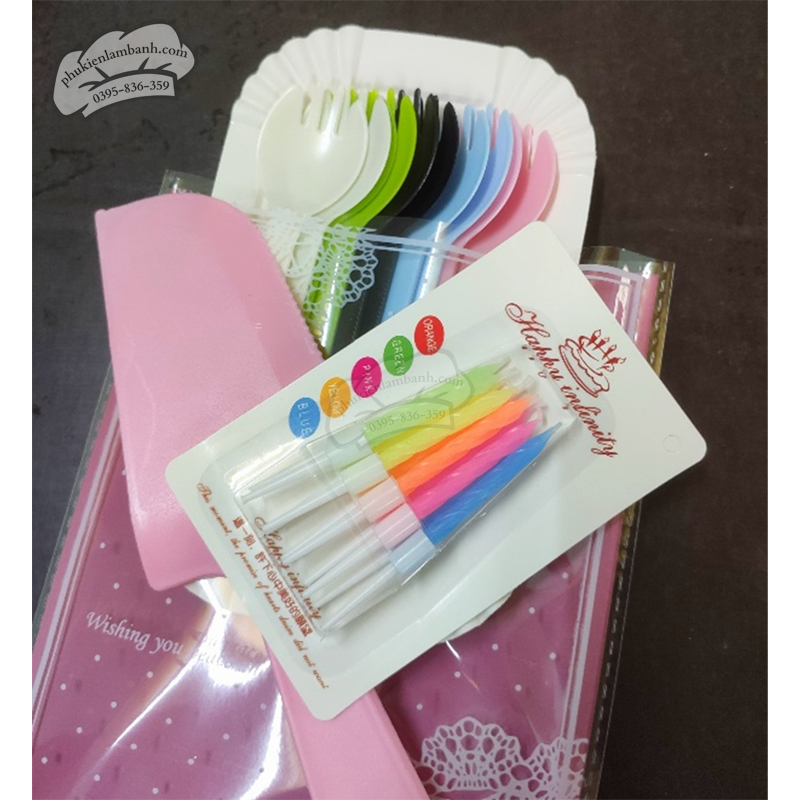 Set dao thìa màu + nến xoắn + túi HỒNG - Set