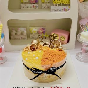 Alternative view of Thẻ cắm mica 10 cái HPBD chữ B tim nhỏ vàng - Gói