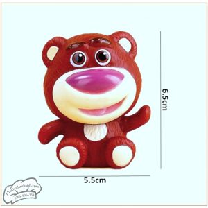 Gấu dâu ngồi - Con