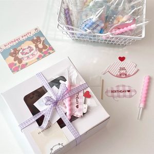 Alternative view of Nến xoắn KO nhũ TO nhiều màu - Vỉ