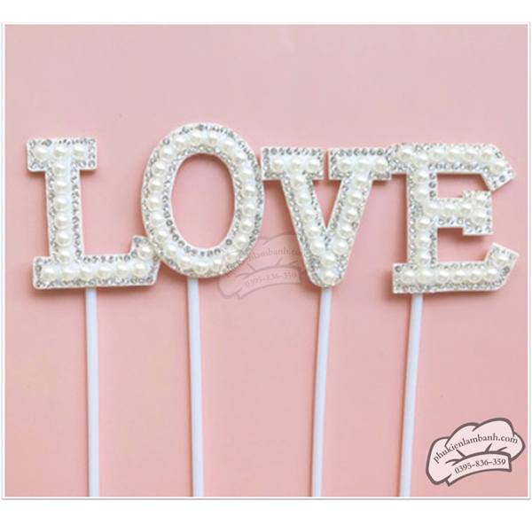 Que cắm chữ Love trắng - Set