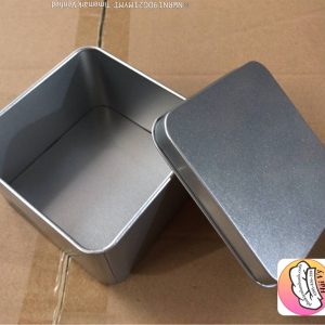 Hộp thiếc Vuông 9x9x5.6cm nắp Kín - Cái