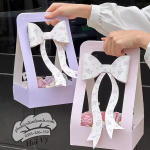 Alternative view of Hộp cupcake mica 4 lỗ Hồng Nơ - 5 Cái