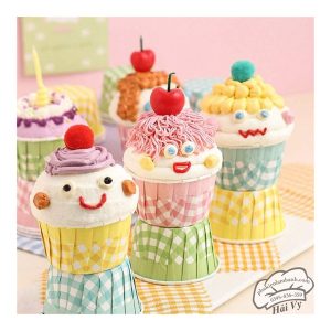 Alternative view of Cupcake giấy caro 5040 màu xanh ngọc 100 cái - Dây