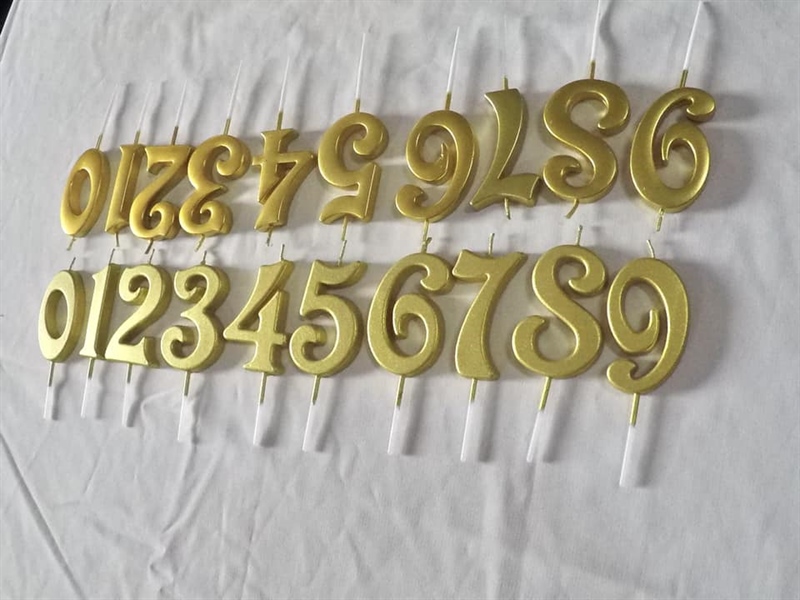 Nến số 100 số/ hộp (chọn số) - Hộp