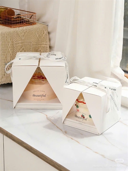 18x18x22 cm Hộp meka bánh - hoa Hồ Điệp Trắng Nhỏ - 5 Cái