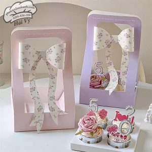 Hộp cupcake mica 4 lỗ Hồng Nơ - 5 Cái - Ảnh 3