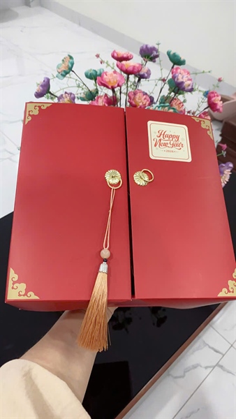 Hộp cứng 2 cánh khoá đồng 23x23x10cm - 10 Cái - Ảnh 3