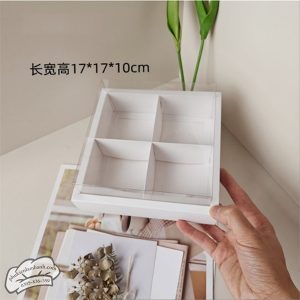 Hộp cupcake mica đế giấy 4 Ngăn - 5 Cái