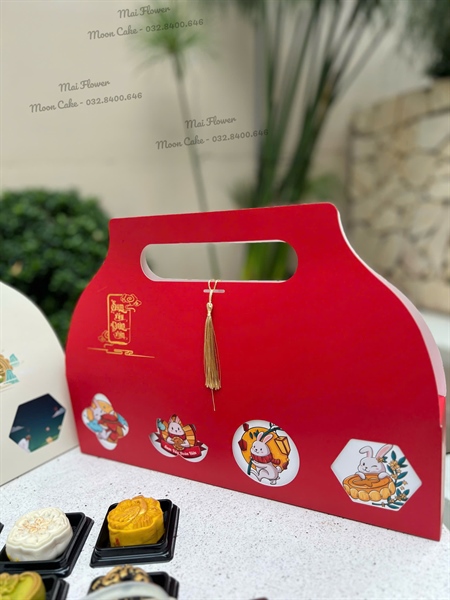 Hộp bánh trung thu Đoàn Viên- 4 bánh tay xách cách điệu - 10 Cái