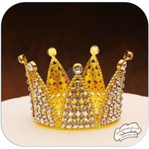 Vương miện hoàng hậu vàng nhựa (7.6 x 6cm) - Cái