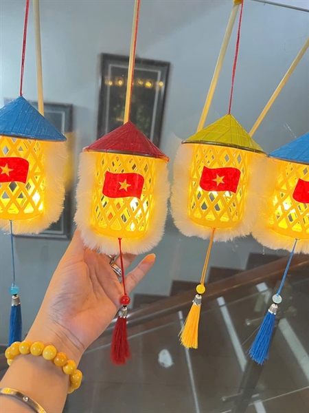 Đèn lồng nón lá sao vàng - Cái - Ảnh 2