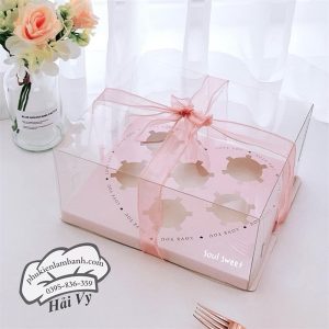 Hộp cupcake mica 6 lỗ trái tim - 5 Cái