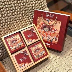 Hộp bánh trung thu Hạc Vũ Vân Hoa - 4 bánh - 10 Cái